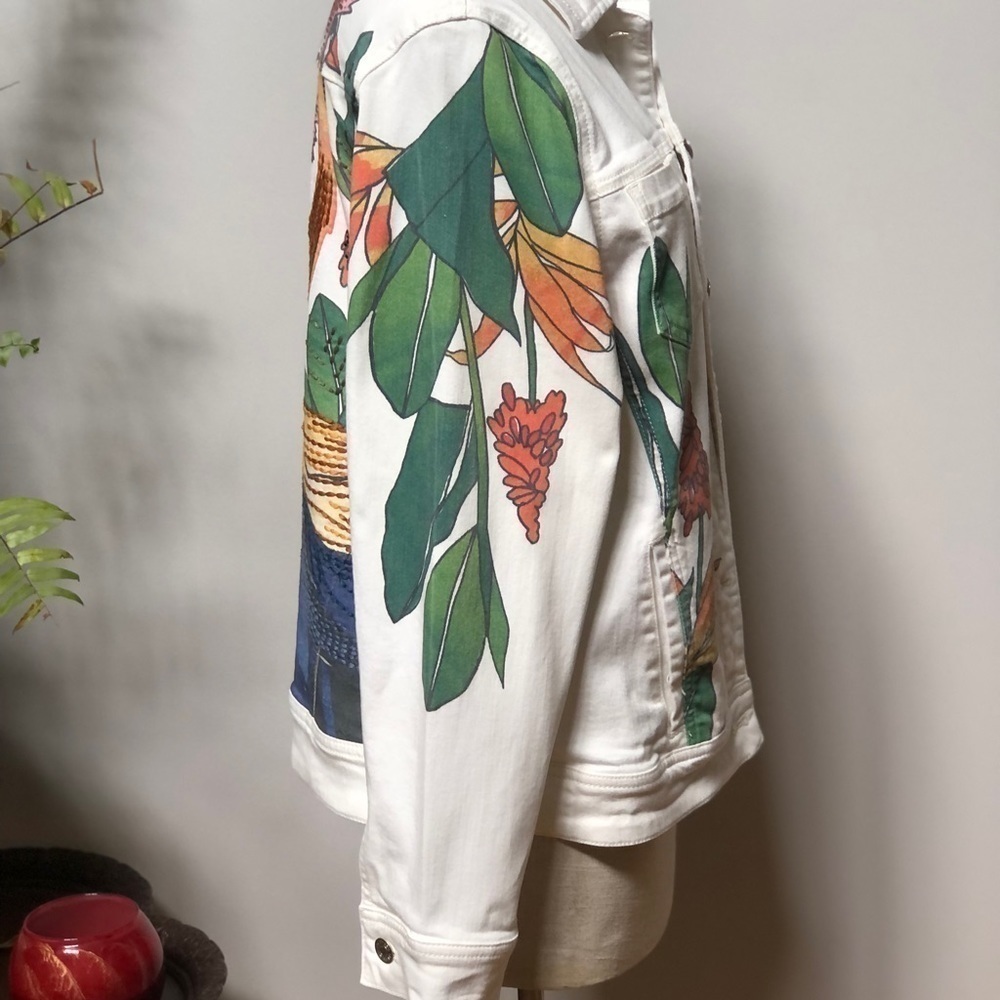 CHICO’S peacock floral flowers creamy white jean jacket size one - Picture 3 of 12
